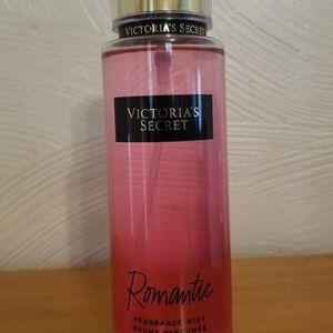 Victoria's Secret Romantic Fragrance Mist